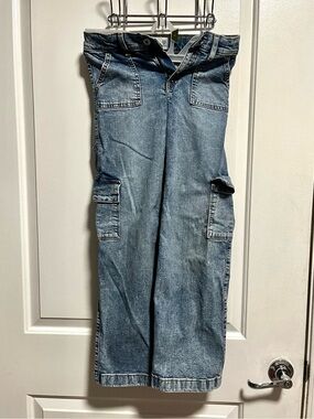 Abercrombie Kids High Rise Wide Leg Jeans in Light Blue Denim